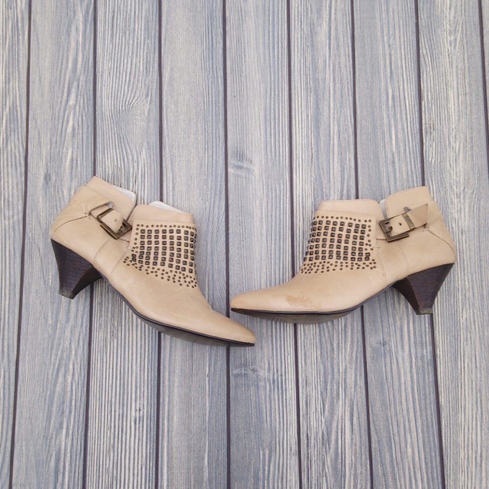 Zigi Girl Leather Studded Buckle Ankle Booties